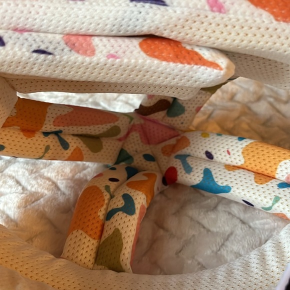 Baby head adjustable protector - Picture 3 of 3